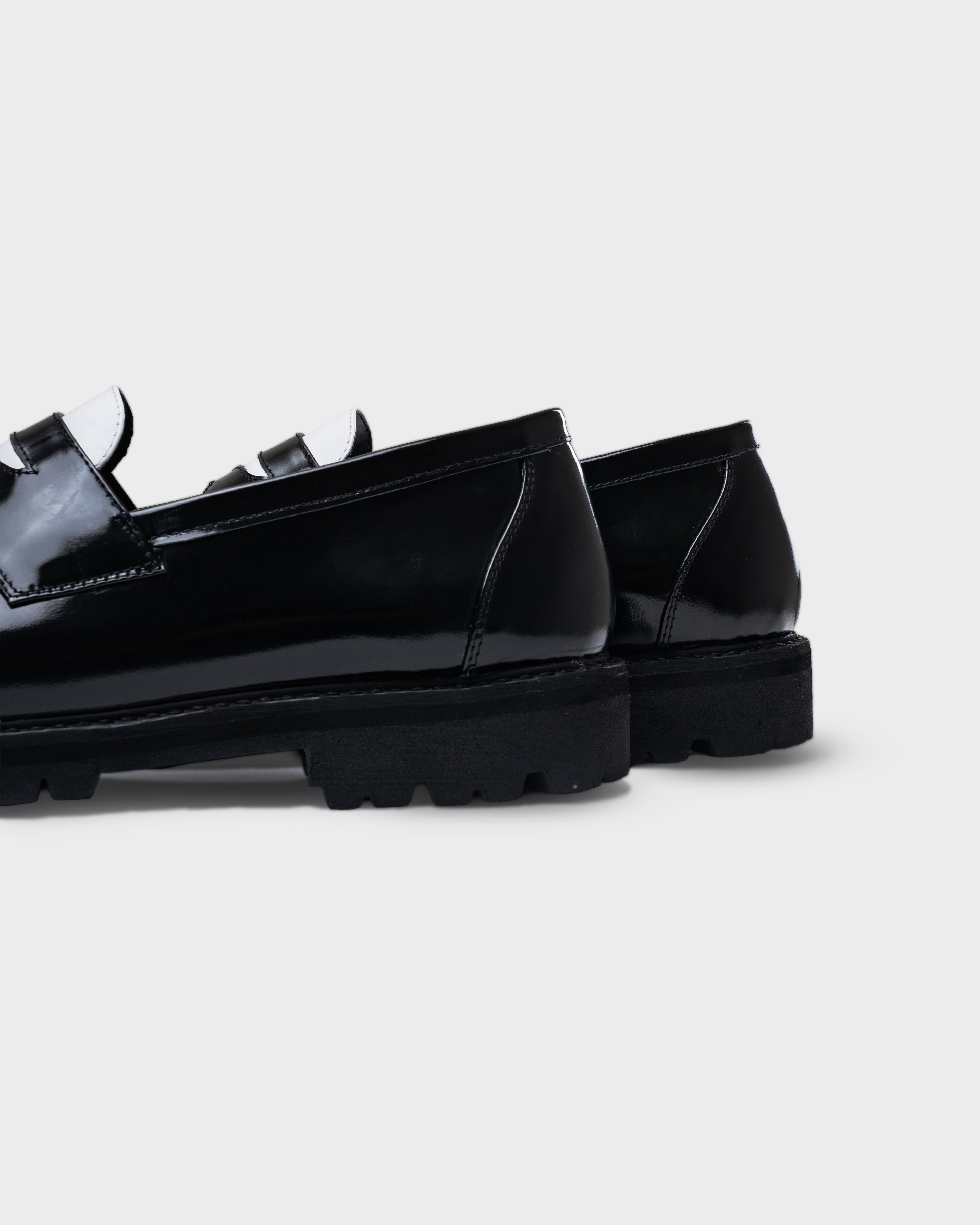Jovem Loafers Dorja Series - The Twotone Black