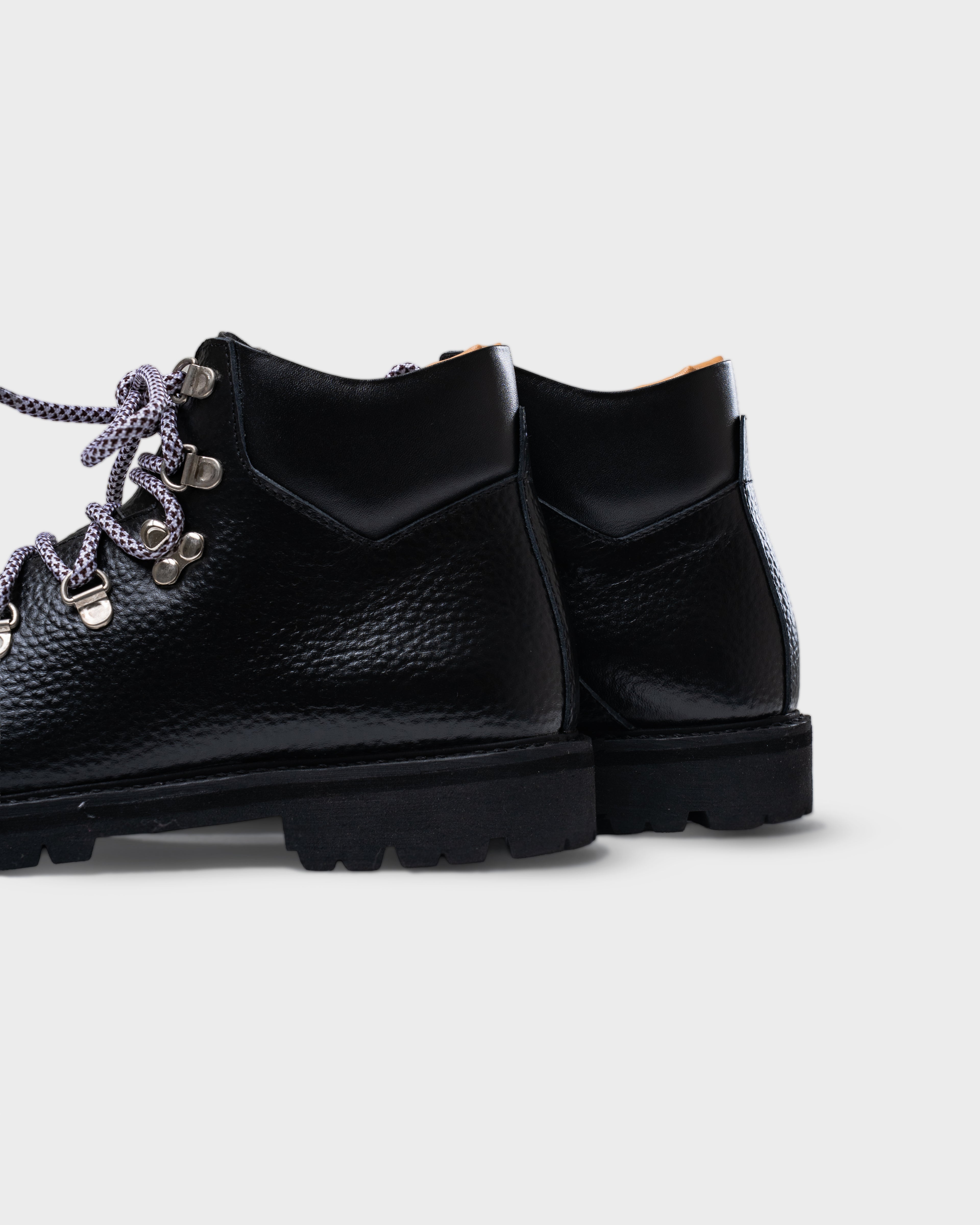 Jovem Derby Series - Recci High Black