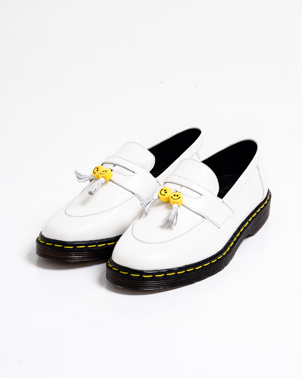 Jovem x Basboi Loafers - Loaferboi White