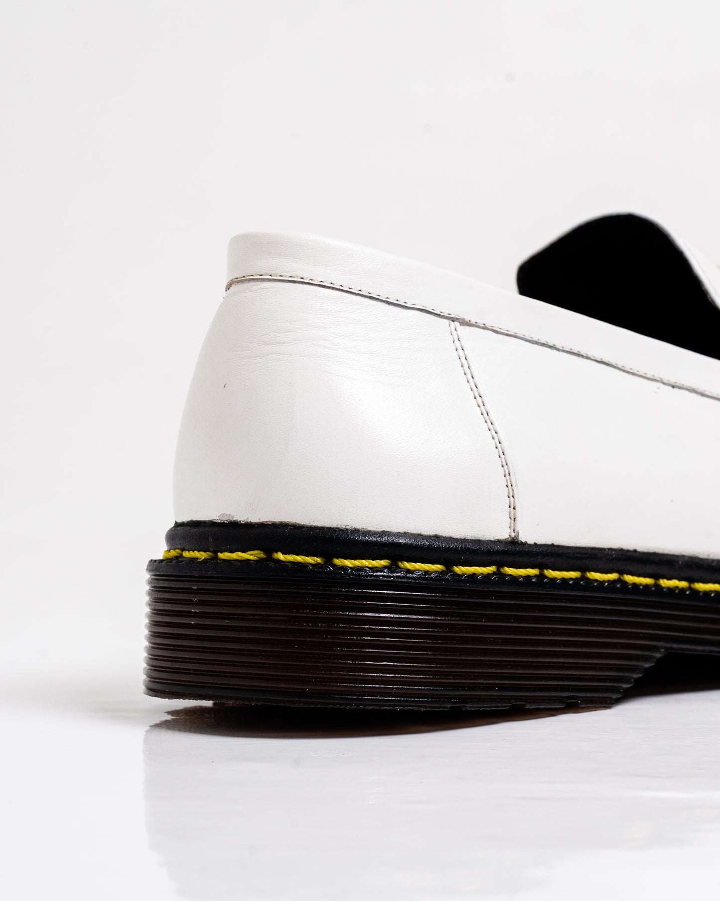 Jovem x Basboi Loafers - Loaferboi White