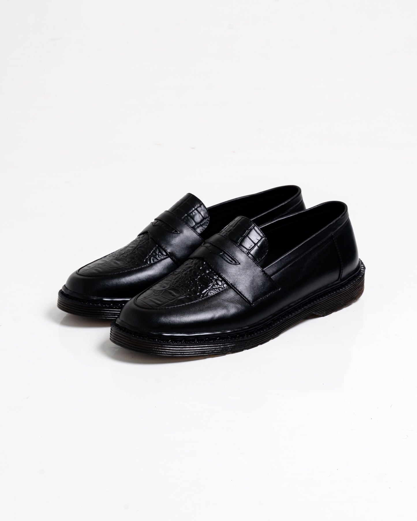 Jovem Loafers Croco Series - Black