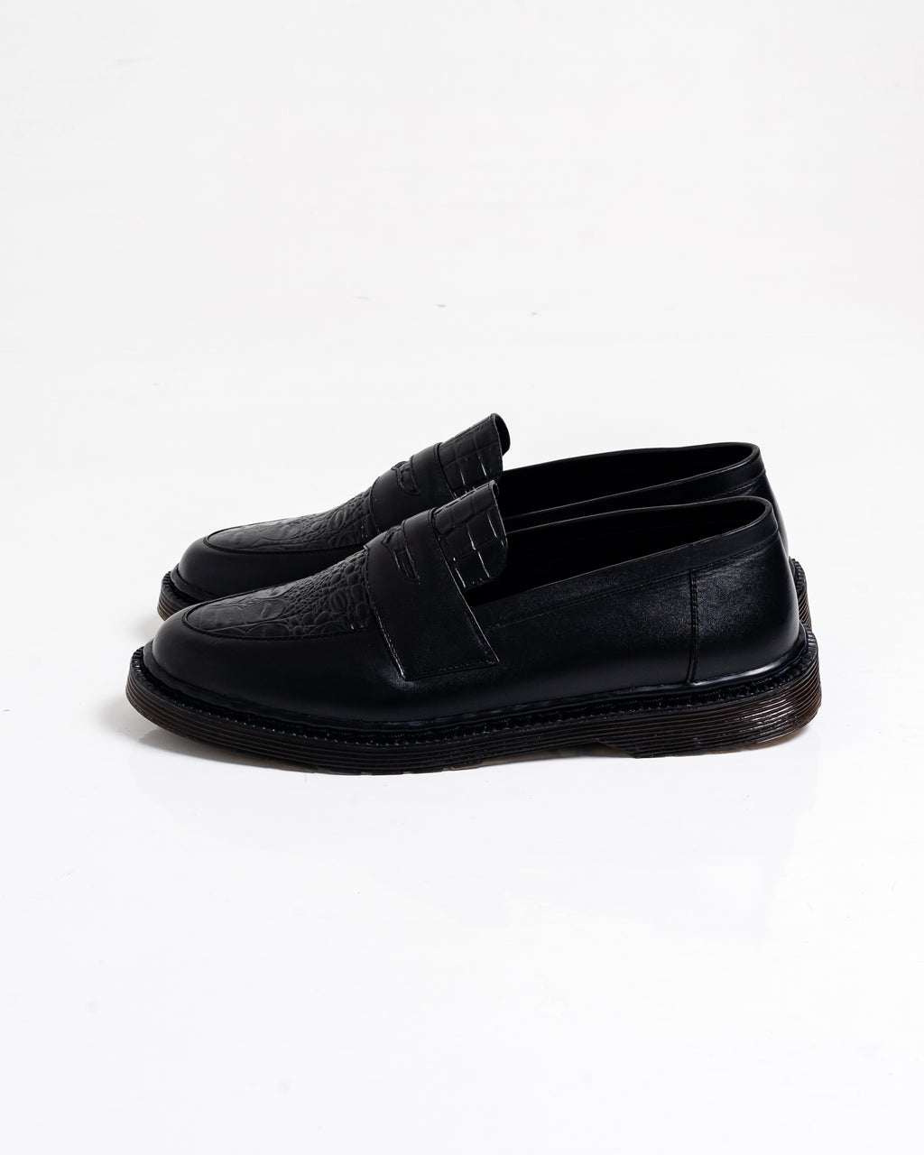 Jovem Loafers Croco Series - Black